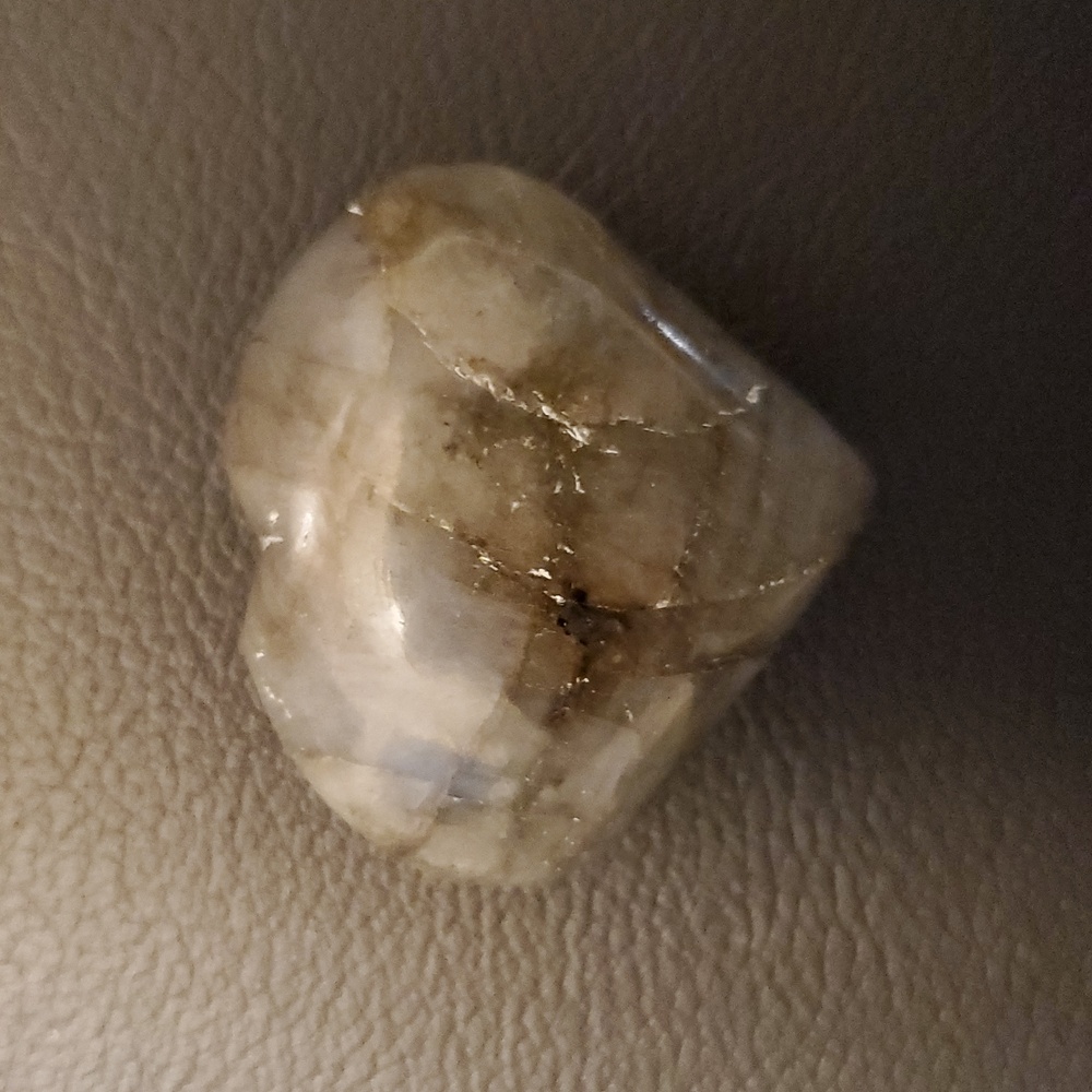 Labradorite Heart š - Picture 3 of 4